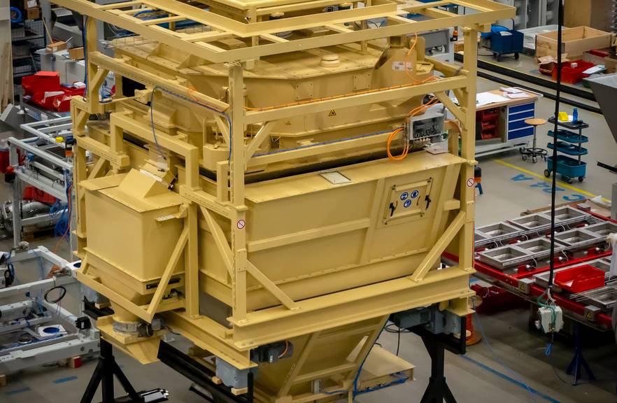 KSE Photo - Case Enginia.jpg KSE foto machine