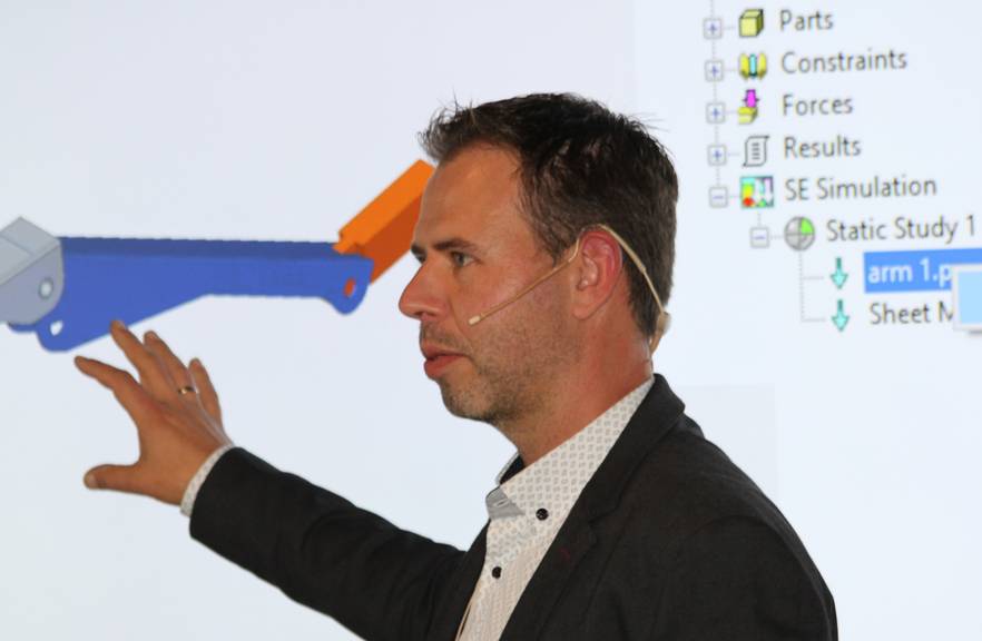 Rob spreker Enginia event simulatie Rob spreker Enginia event simulatie