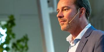 Sander spreker op Engina Event Sander Preker op Enginia Event 2023